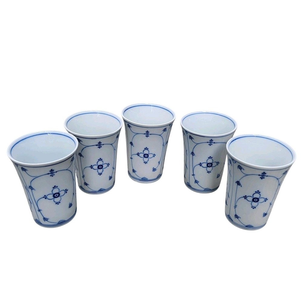 PM Porzellanfabrik Moschendorf Bavaria‎ China Cups Tumbler Blue & White Pattern